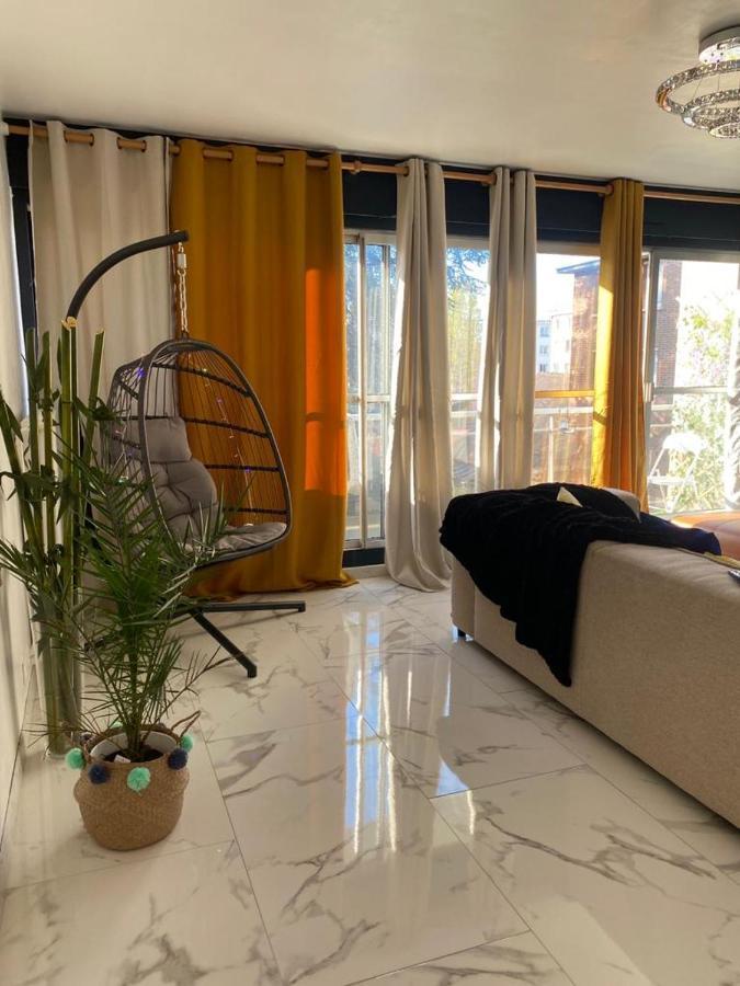 Logement Entier+ Jardin Prive Et Parking 2Places Rouen Kültér fotó